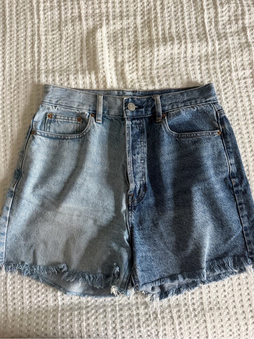 Pac Sun Two-Tone 90s Girlfriend Denim Shorts